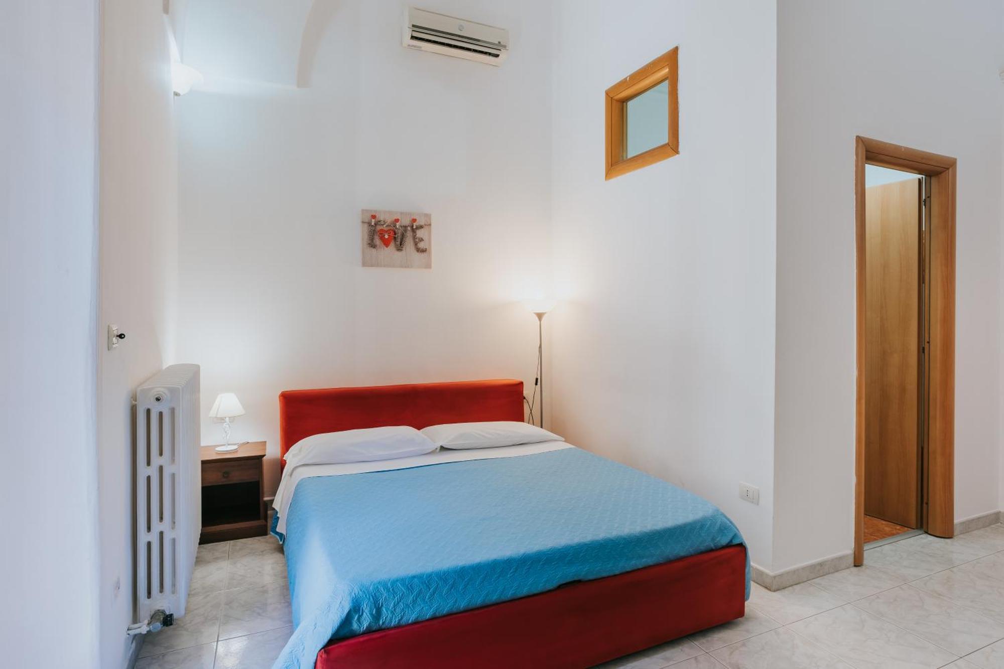 B&B Nuovo Reale - Centro Storico レッチェ エクステリア 写真
